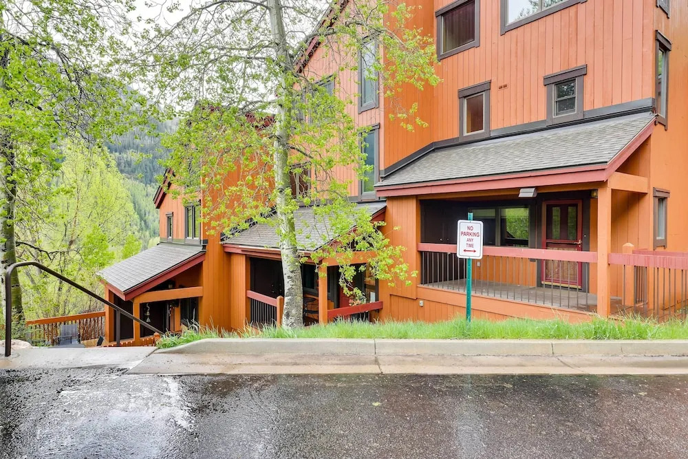 Elegant Vail Home - Walk to Booth Falls Trail