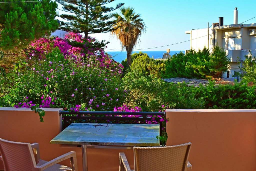 Melina\'s House Melina\'s House