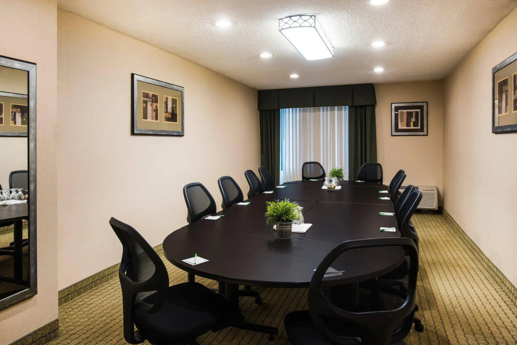 Holiday Inn Hasbrouck Heights-Meadowlands by IHG - Général