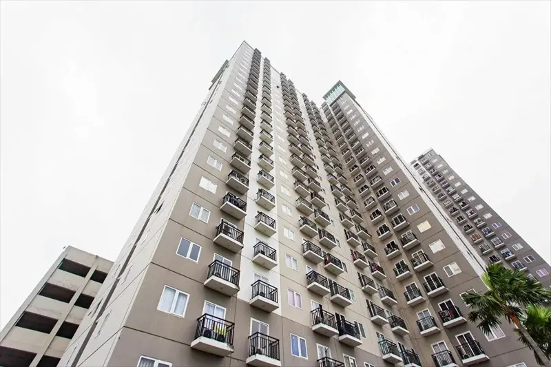 RedDoorz Apartment @ Sunter Park View