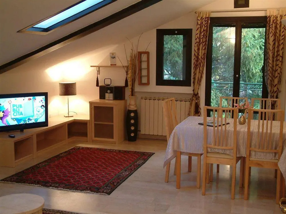 Suite with balcony