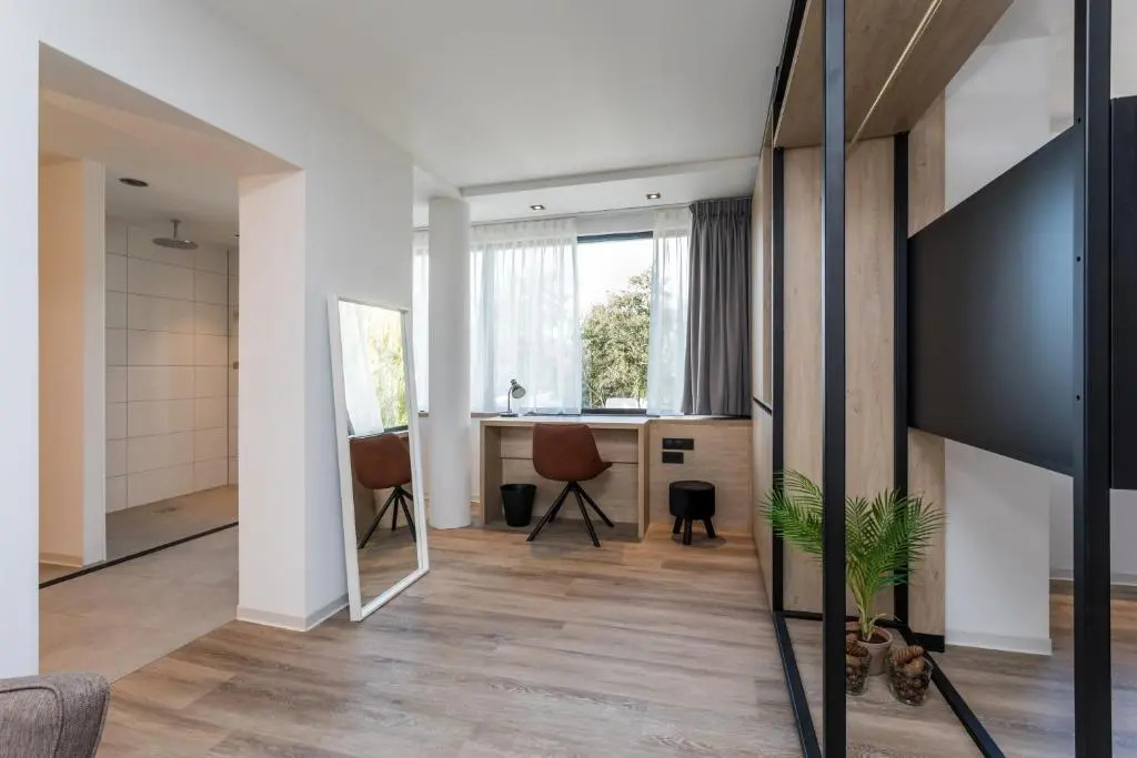 Double Studio (full double bed)