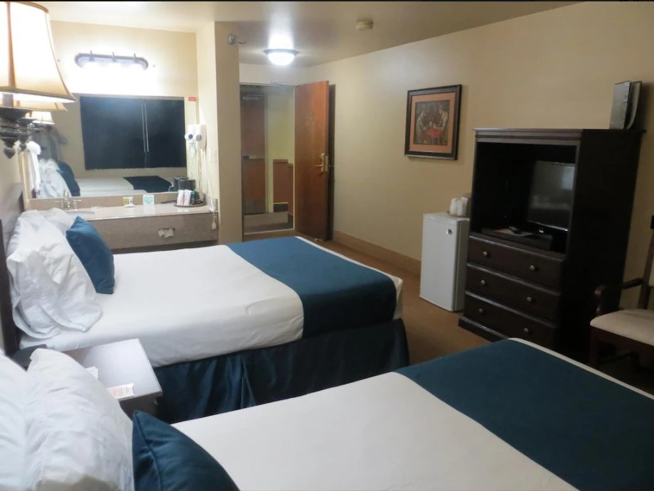 First Gold Hotel - Chambres