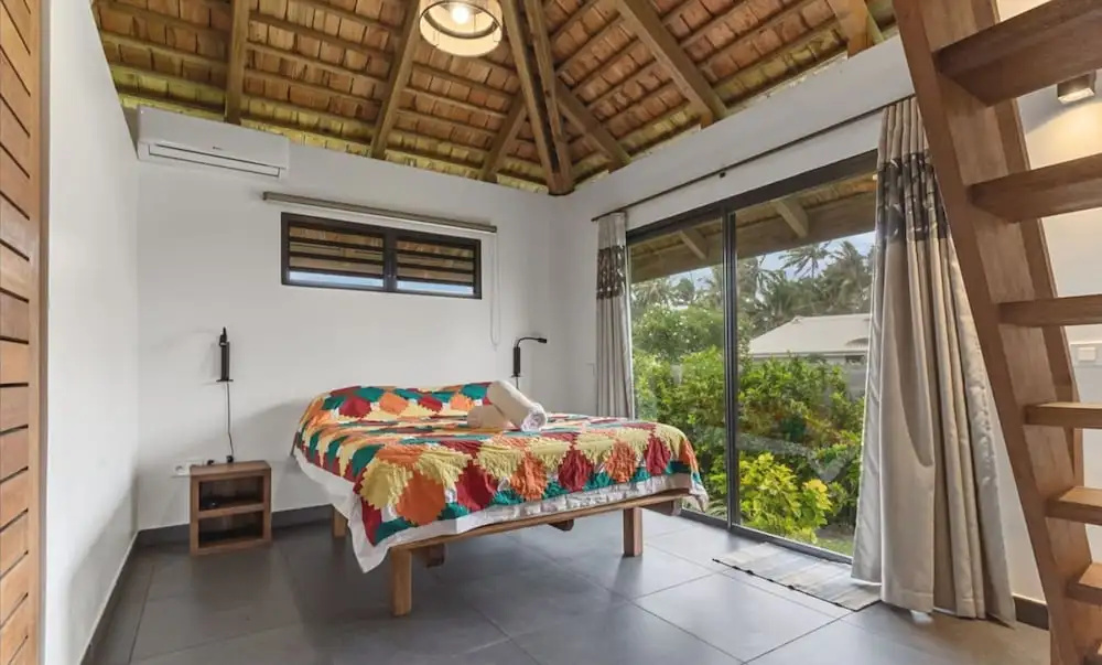 Shoreline Getaway Spacious 3BR Villa in Moorea