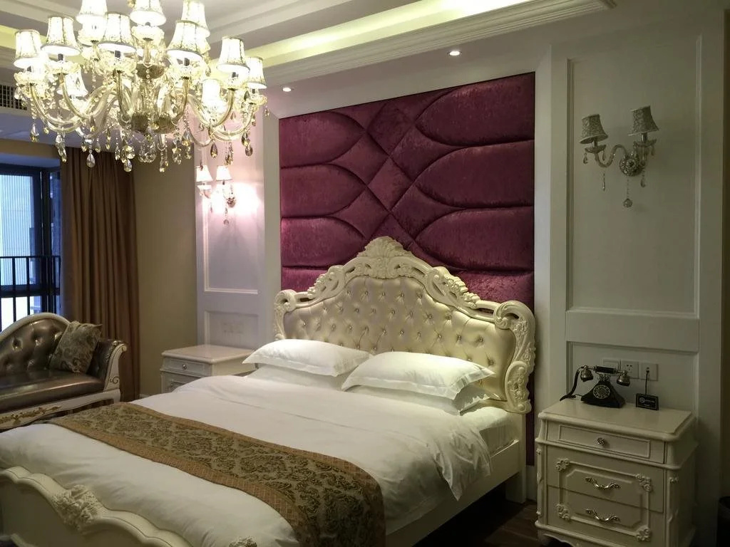 Revolver Theme Design Hotel