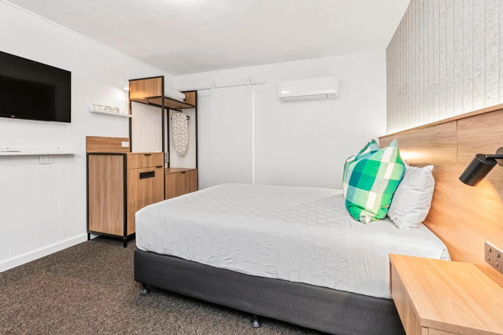 Townhouse Hotel Wagga by null
