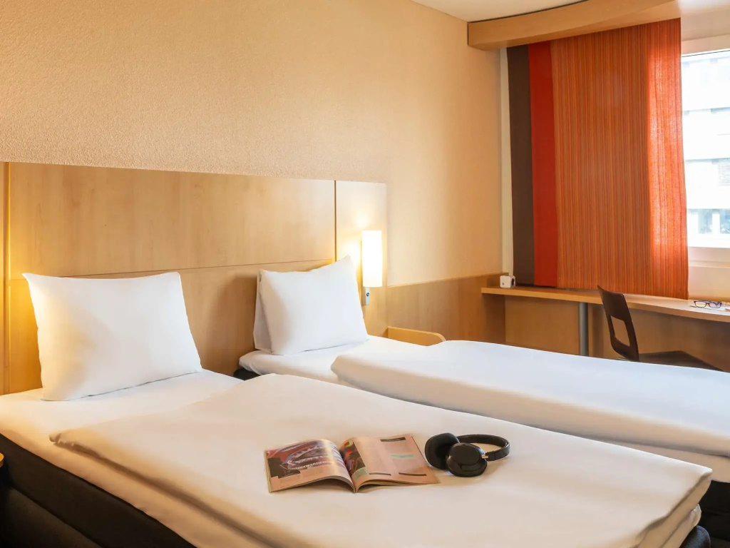 Standard Double room (twin beds)