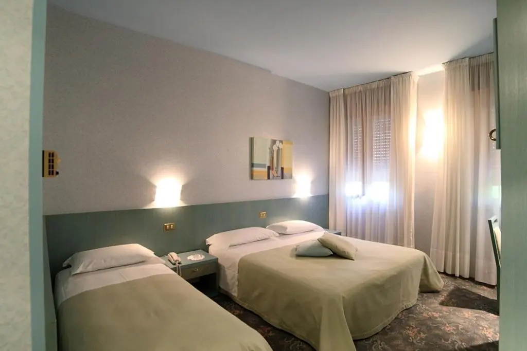 Classic Triple room