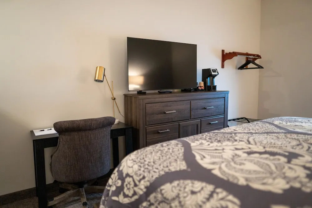 The Alonzo Ward Hotel — фото 6