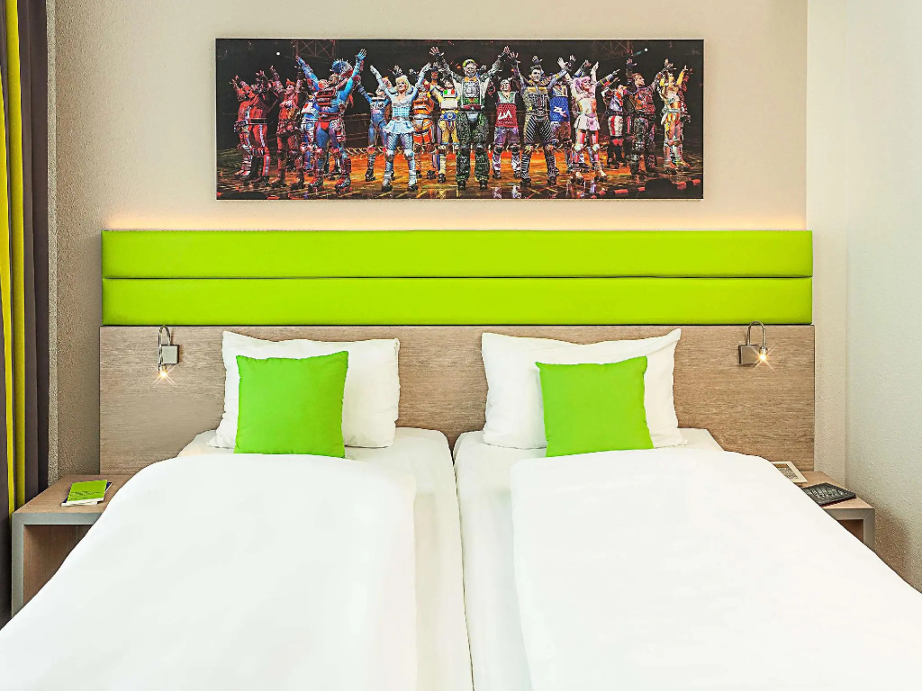 Double room (twin beds)