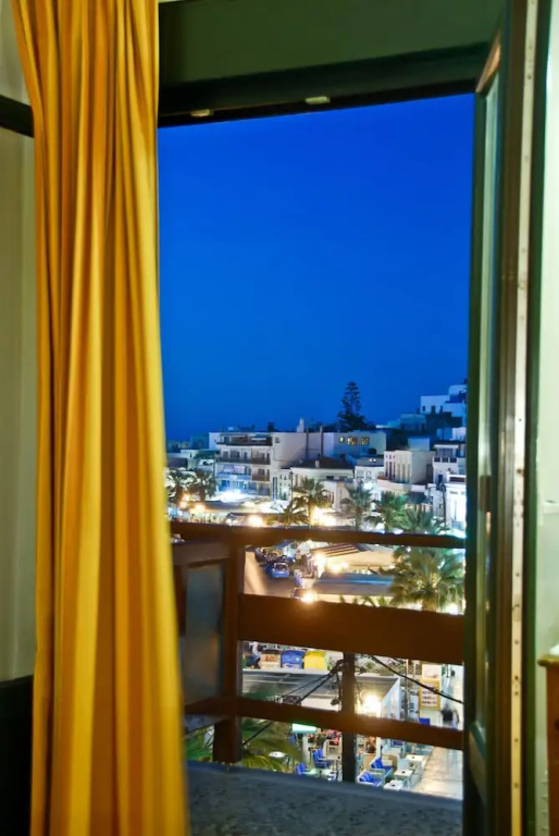Standard Triple room with balcony and with city view