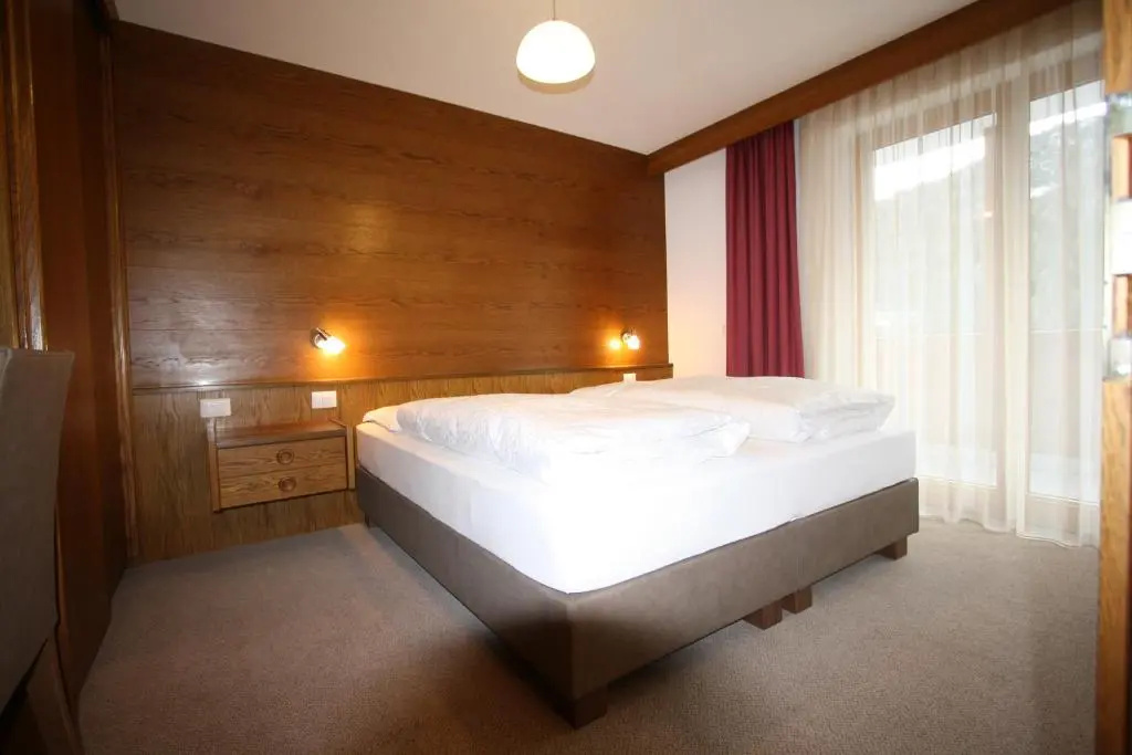 1 Bedroom Apartment with balcony