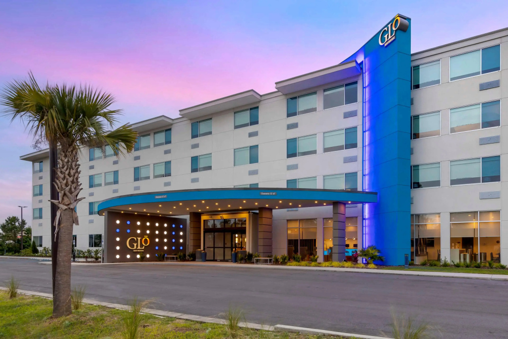 Glō Best Western Pooler - Savannah Airport Hotel