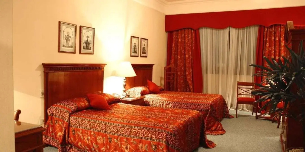 Granados Park Hotel — фото 2