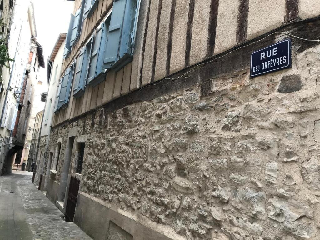 Maison d'Or-Vert : Atelier of medieval goldsmith