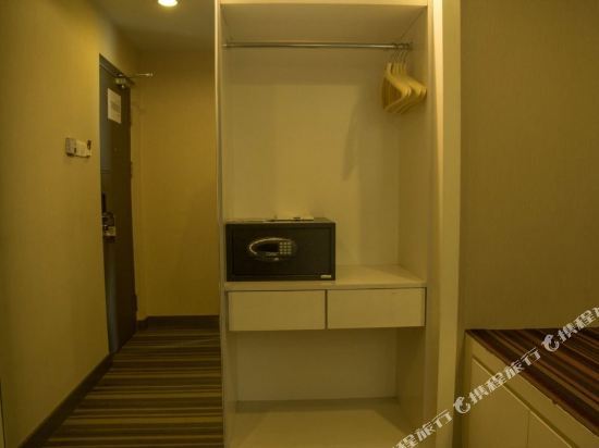 Hotel Capital