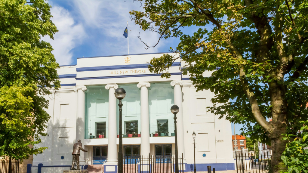 The Kingston Theatre Hotel