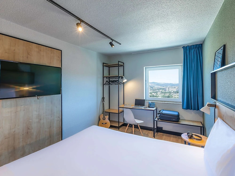 ibis Braganca - Chambres