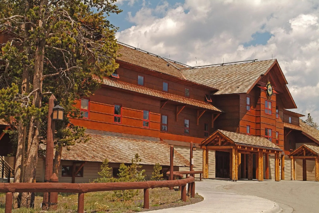 Old Faithful Snow Lodge & Cabins — Inside the Park