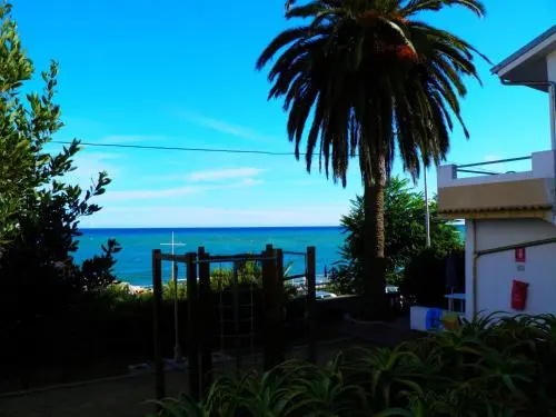 Beach & Waterfront