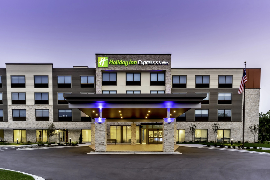 Holiday Inn Express Milwaukee West Allis by IHG