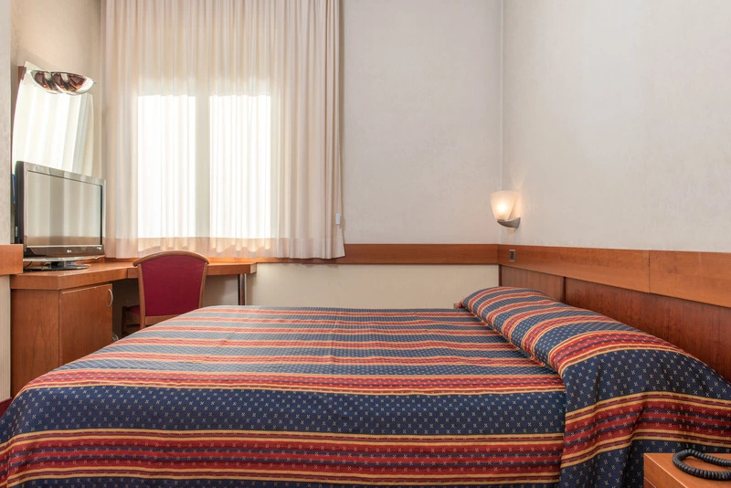 Meditur Hotel Ognina - Chambres