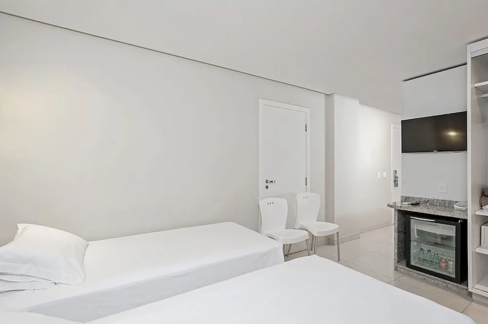 SLAVIERO  Ingleses Convention - Chambres
