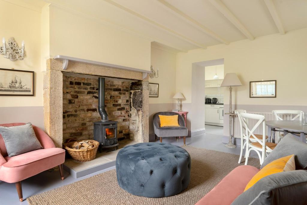3 Bedrooms Cottage