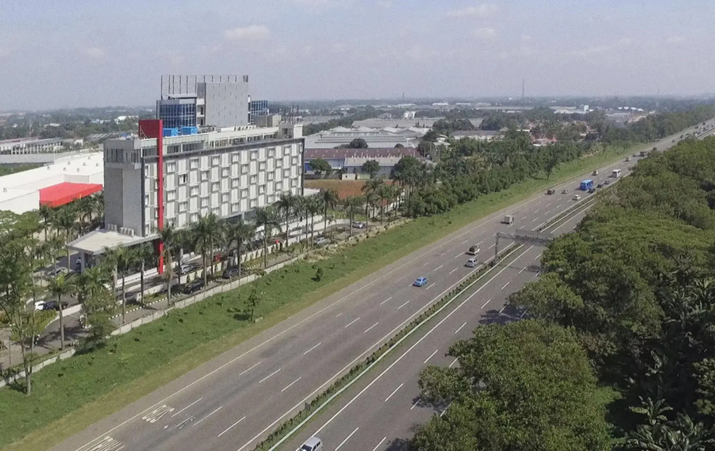 Bigland Hotel & Convention Sentul