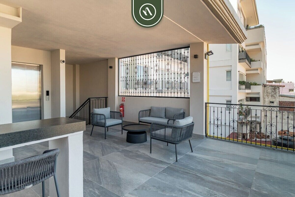 Centric 1 BR Condo in Zona Romantica - Pool