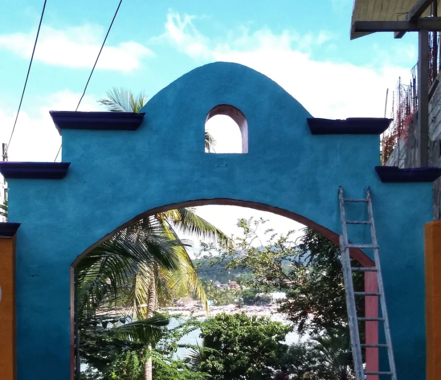 Hotel Lola Atlachinolli