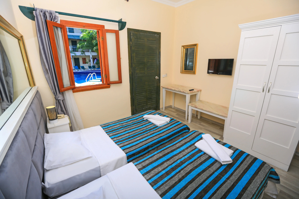 Hotel Bleu Nuit Bodrum — фото