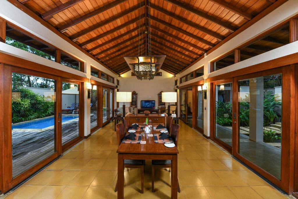 Serene Pavilions