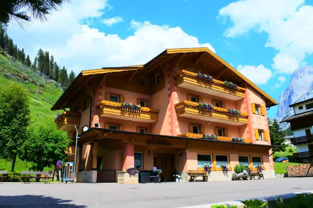 Spires Hotel