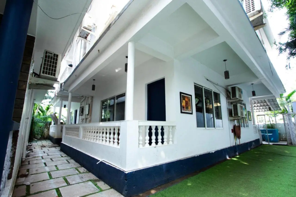 Hibis Hotels and Resorts