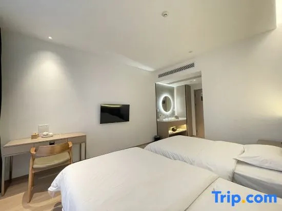 Standard Double room with garden view (twin beds)