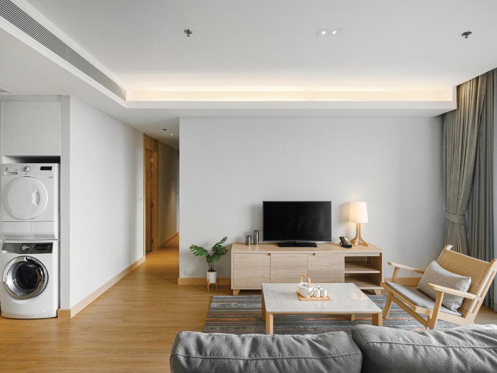 Апартаменты Executive с 2 комнатами в Oakwood Suites Bangkok