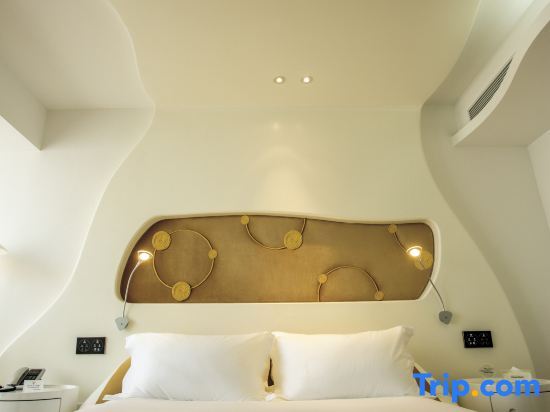 Двухместный номер Business двуспальная кровать в Guangzhou Planet Hotel