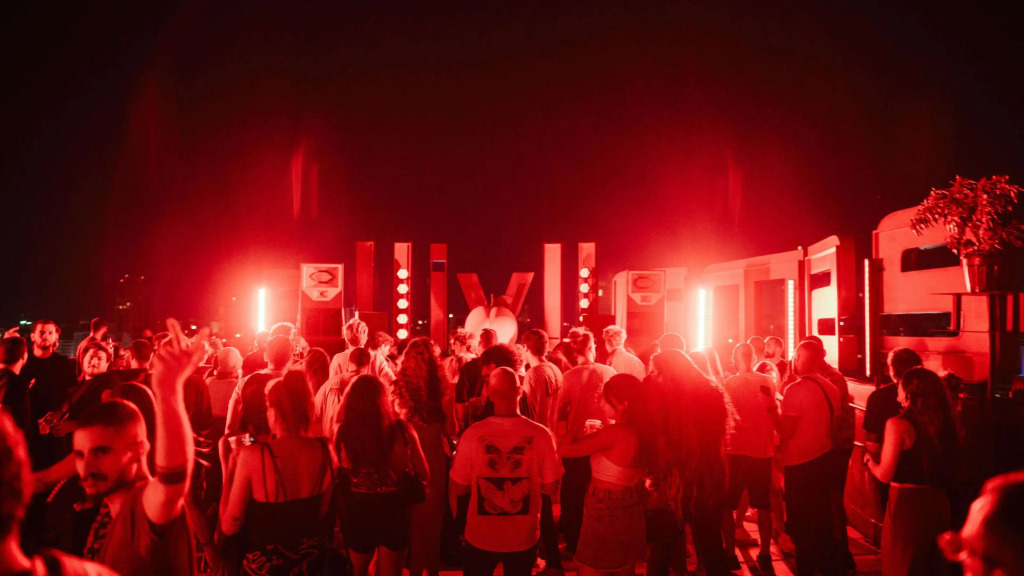 The Smallville Hotel - фото 33