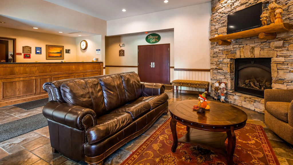 Lobby & Reception