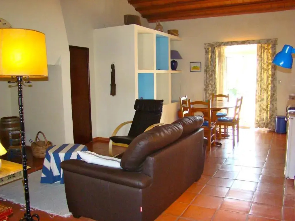 Monte da Serralheira, Agro-turismo - Chambres