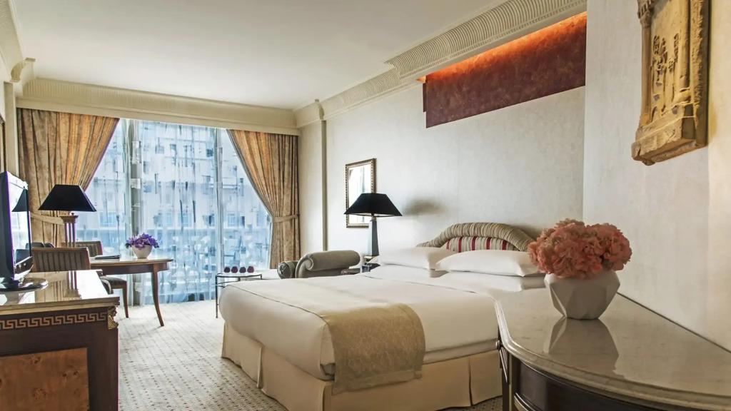 InterContinental Phoenicia Beirut by IHG - фото 3