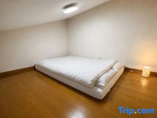 Perfect for live events | Loft near Fukuoka International Center | Maximum 4 guests 사진 2