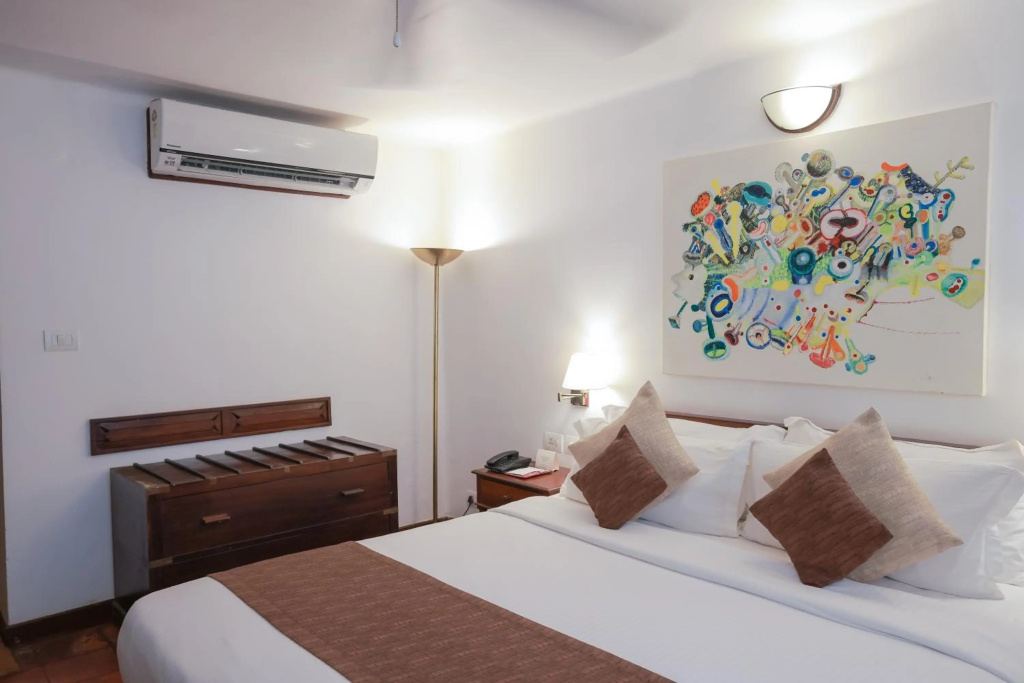 Coconut Lagoon - Cgh Earth — 2