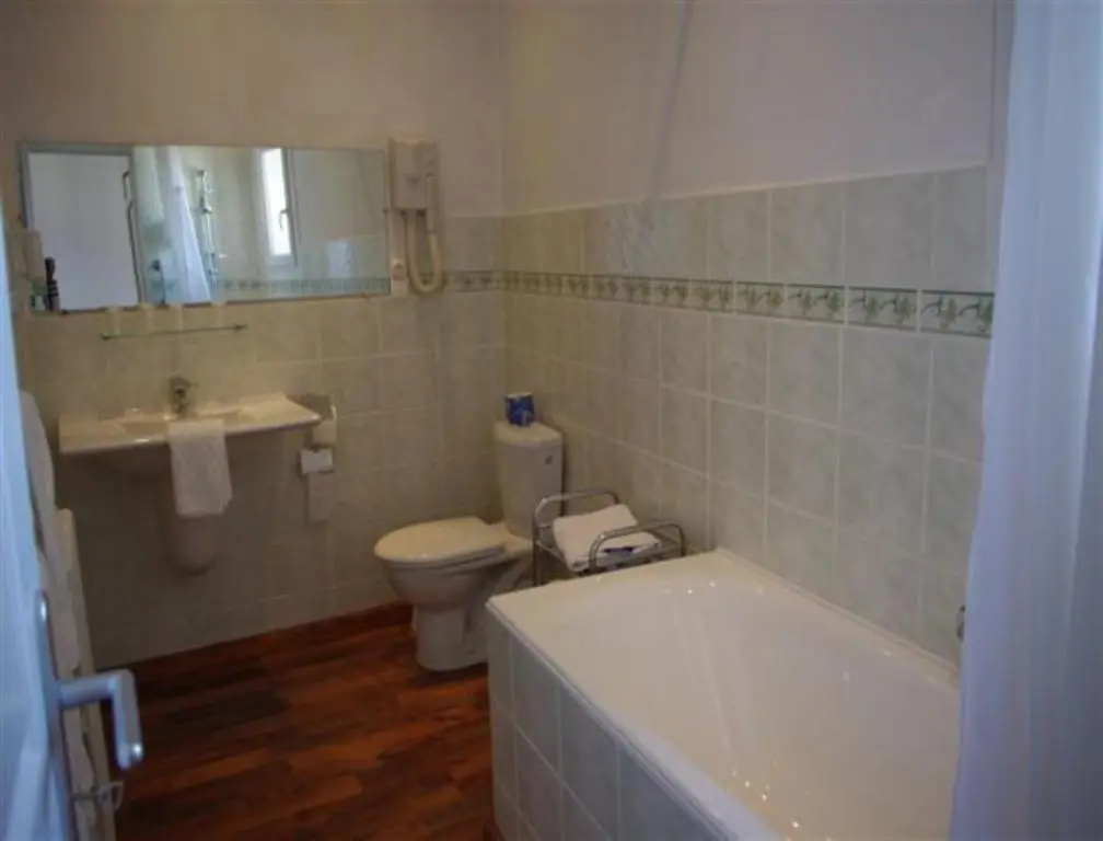 Standard Double room (twin beds)