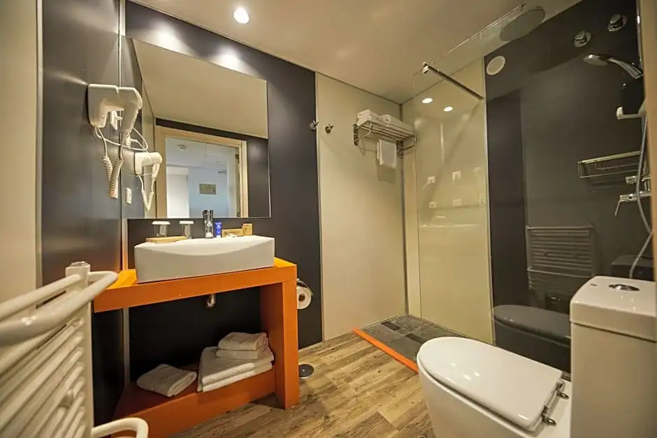 Sandos Benidorm Suites - Chambres