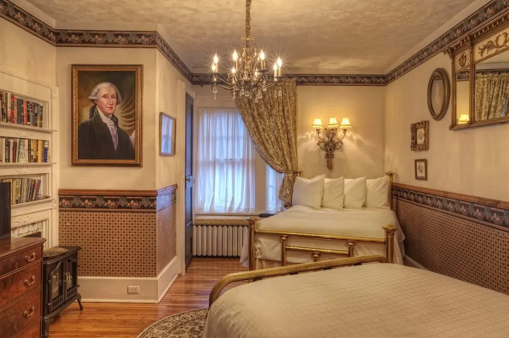 Deluxe Double room with balcony and with view full double bed
