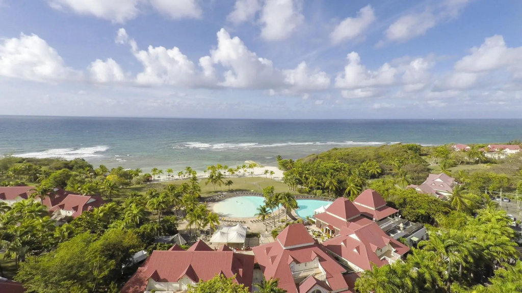 Beach & Waterfront
