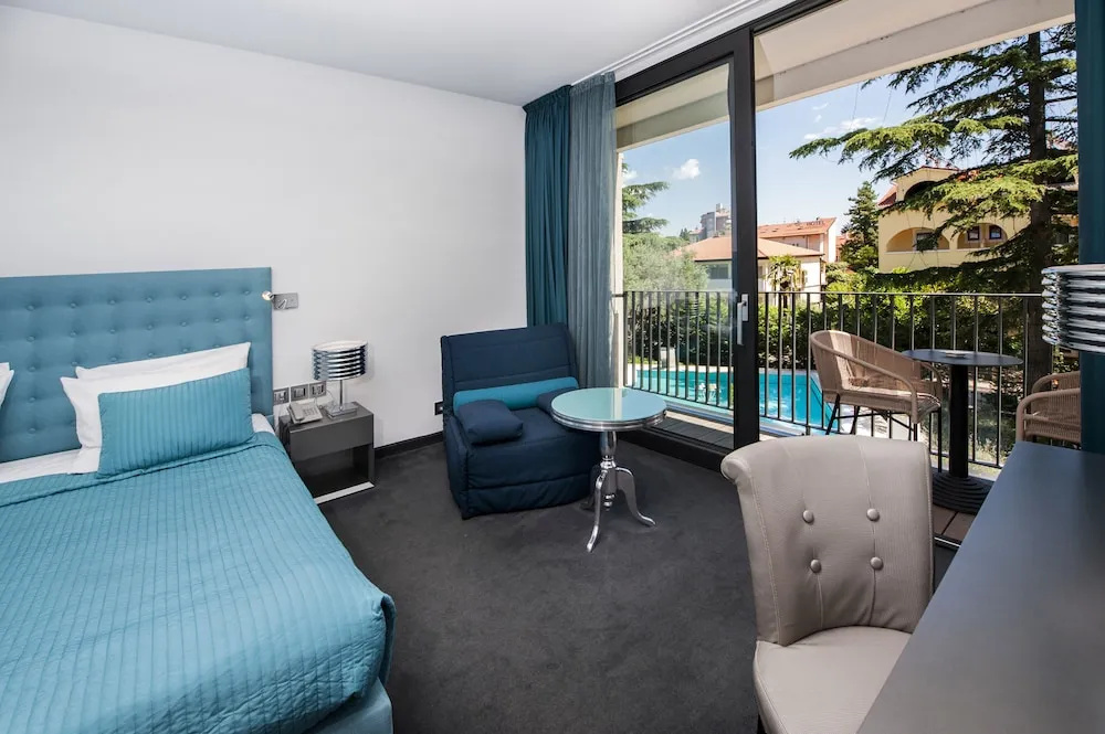 Hotel Arupinum - Chambres