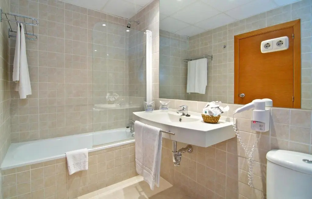 Hotel Puente Real - Chambres
